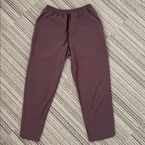 Lululemon Athletic “Keep It Classy Crop *23””